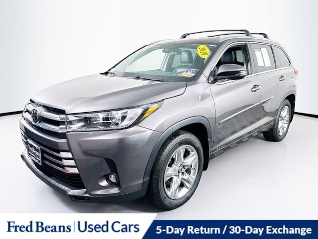 Used 2019 Toyota Highlander Limited V6 SUV