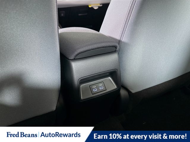 2026 Toyota Corolla SE - Photo 27