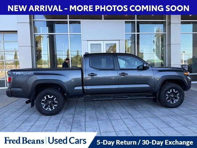 2023 Toyota Tacoma TRD V6 4x4 Double Cab photo 3