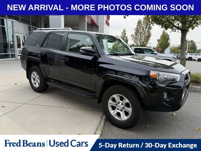 2023 Toyota 4Runner SR5 Premium photo 2