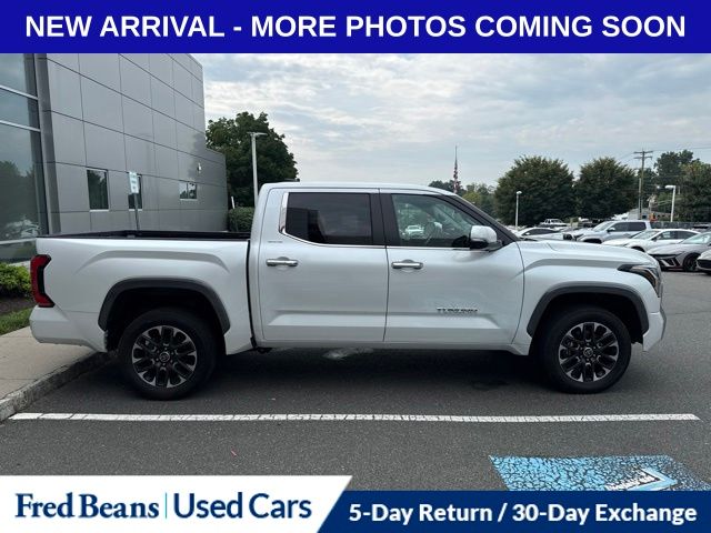 2024 Toyota Tundra Limited - Photo 3