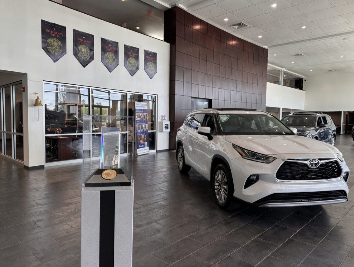 toyota%20pres%20award.JPG