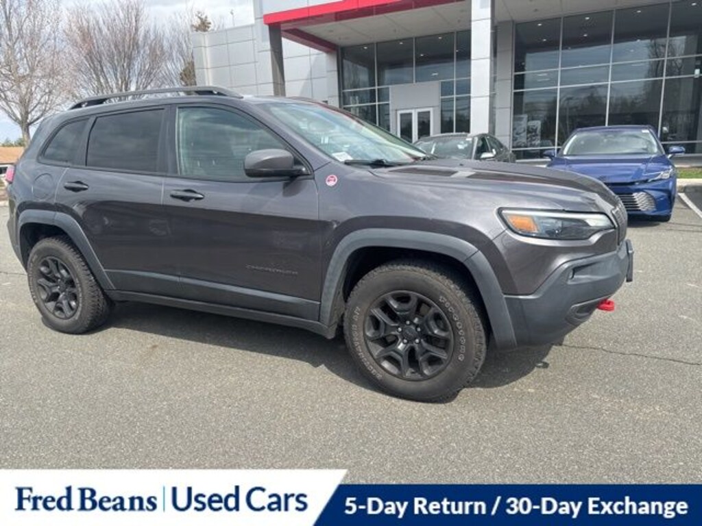 Used 2019 Jeep Cherokee Trailhawk 4x4 SUV