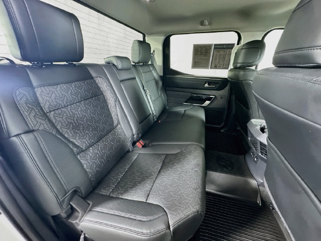 2024 Toyota Tundra Limited - Photo 35