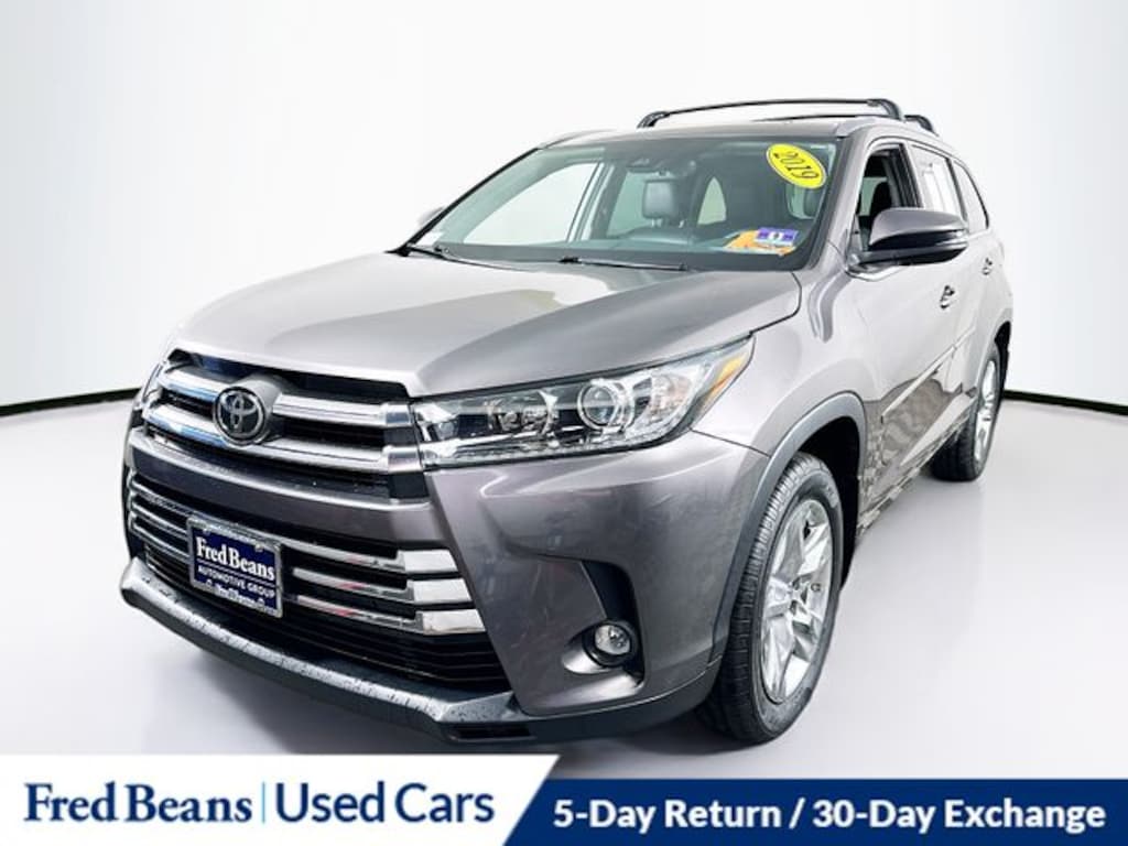 Used 2019 Toyota Highlander Limited V6 SUV