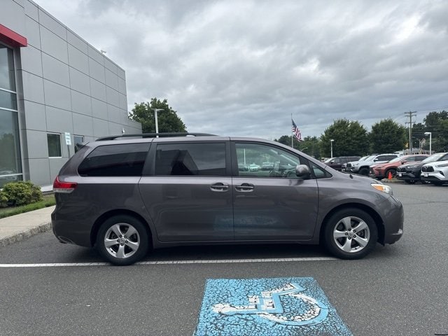 Used 2013 Toyota Sienna LE with VIN 5TDKK3DC4DS284485 for sale in Flemington, NJ