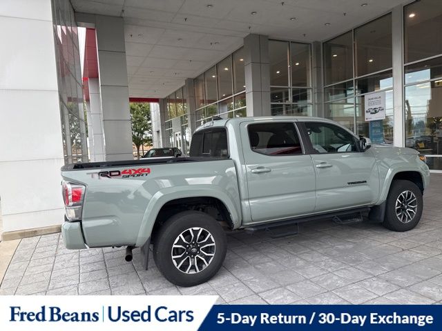 2022 Toyota Tacoma TRD Sport V6 photo 4