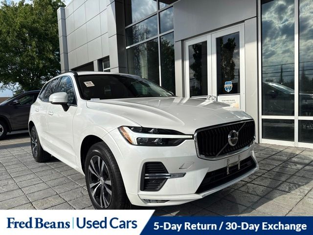 2023 Volvo XC60 B5 Core AWD's photo