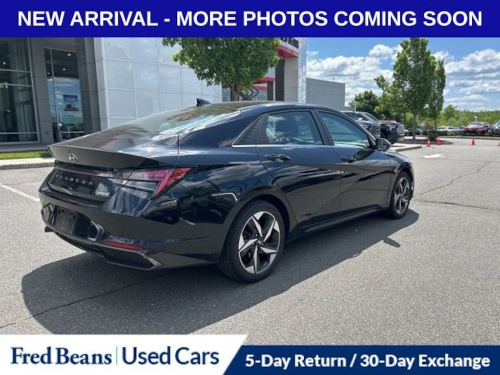 Used 2021 Hyundai Elantra HEV Limited Sedan