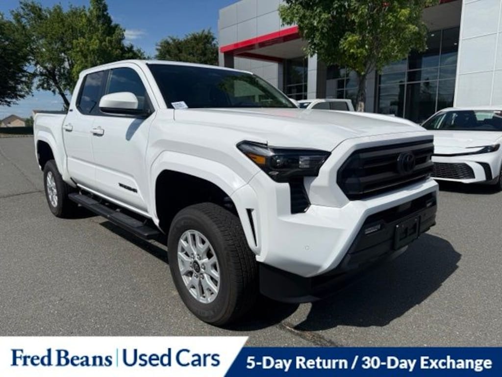 Used 2025 Toyota Tacoma SR5 Truck Double Cab