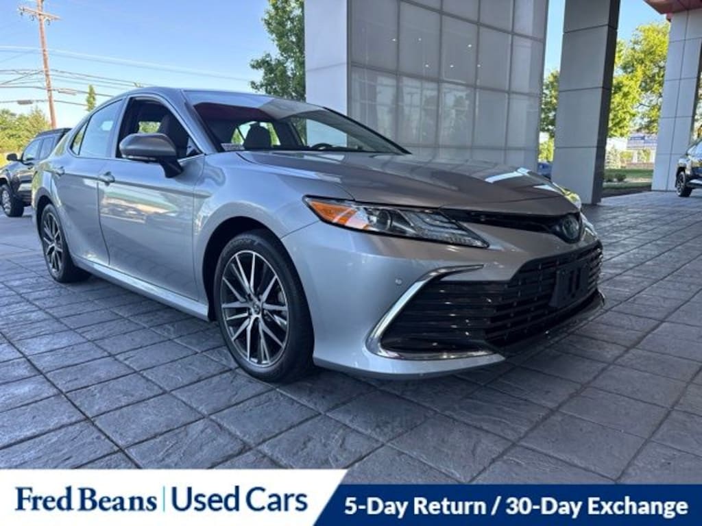 Used 2023 Toyota Camry Hybrid XLE Sedan