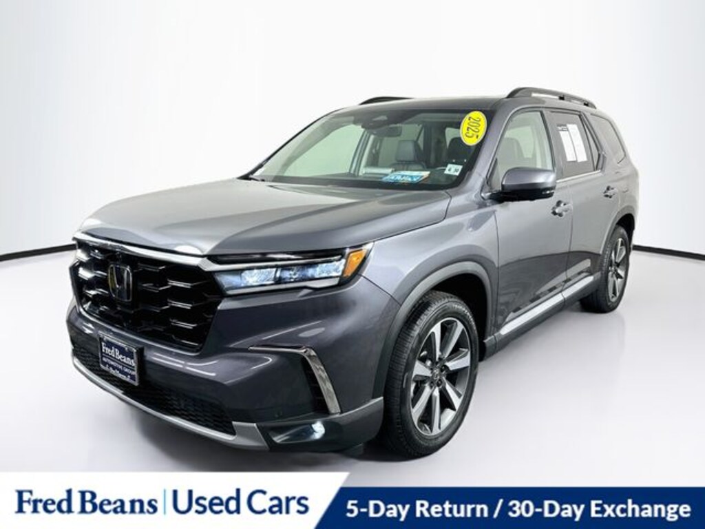 Used 2025 Honda Pilot Elite SUV