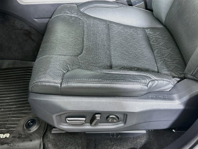 2024 Toyota Tundra Limited - Photo 26