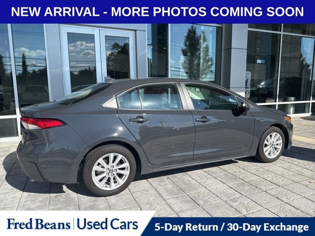 2024 Toyota Corolla LE photo 4