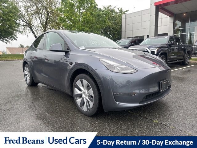 2023 Tesla Model Y Long Range Dual Motor All-Wheel Drive's photo