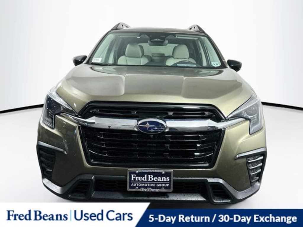 Used 2024 Subaru Ascent Limited 8-Passenger SUV