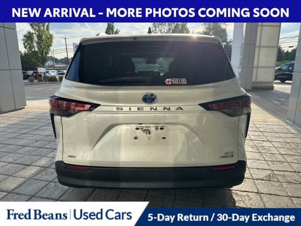 Certified 2022 Toyota Sienna XLE 7 Passenger Van Passenger Van