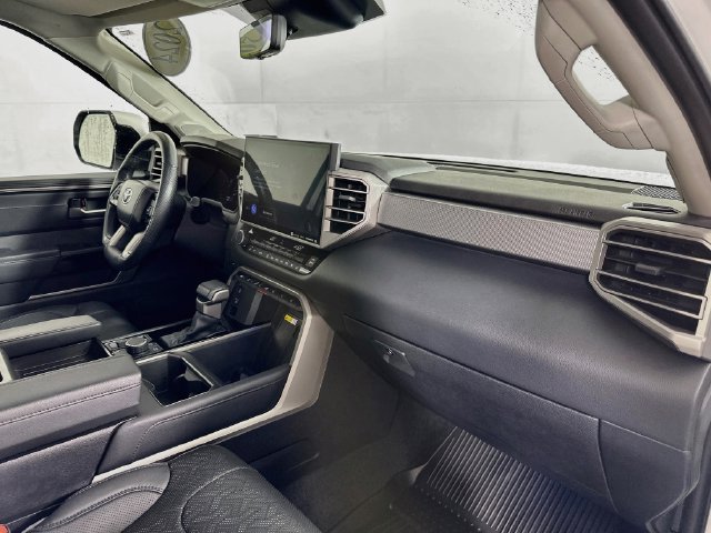 2024 Toyota Tundra Limited - Photo 37