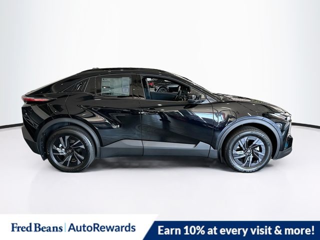 2026 Toyota C-HR SE - Photo 10