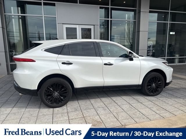 2023 Toyota Venza photo 4