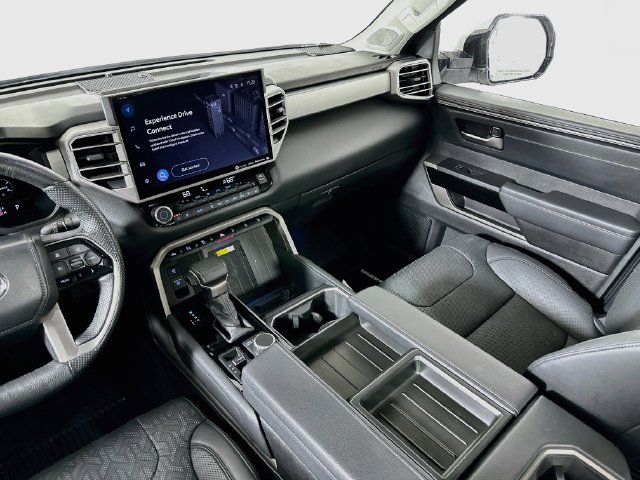 2024 Toyota Tundra Limited - Photo 30