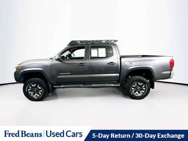 2018 Toyota Tacoma TRD photo 4