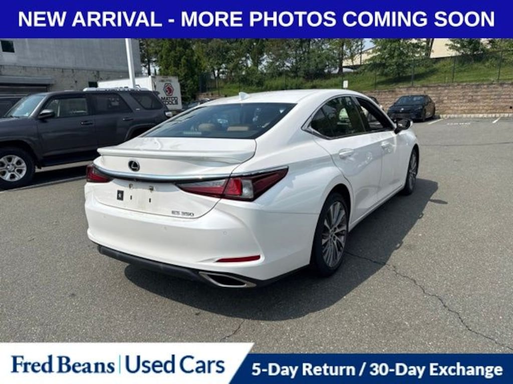 Used 2021 Lexus ES 350 Sedan