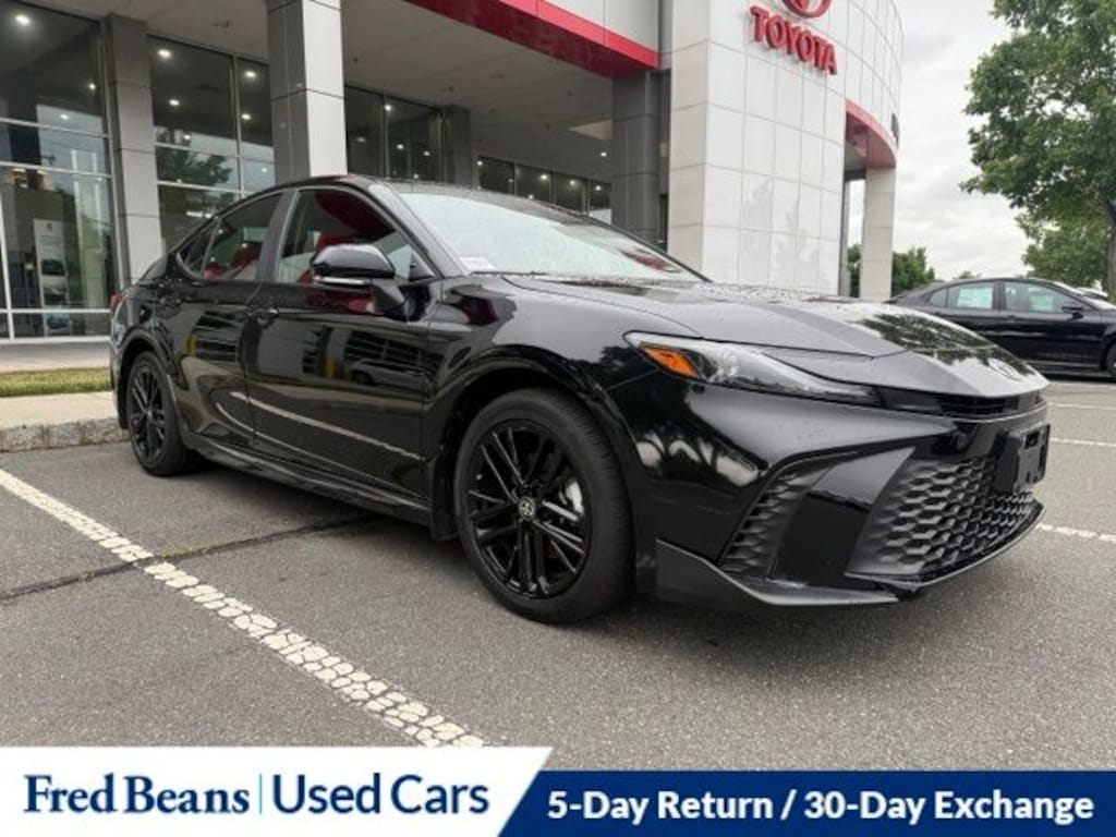 Used 2025 Toyota Camry XSE Sedan