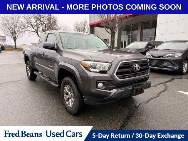2017 Toyota Tacoma SR5