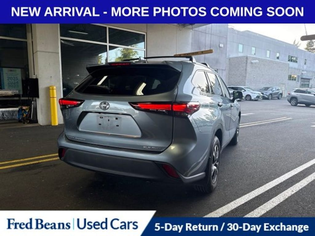 Used 2024 Toyota Highlander SUV
