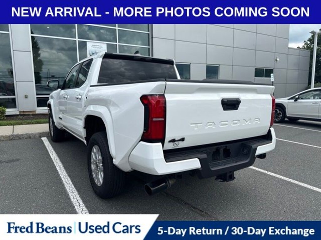 Used 2025 Toyota Tacoma SR5 Truck Double Cab