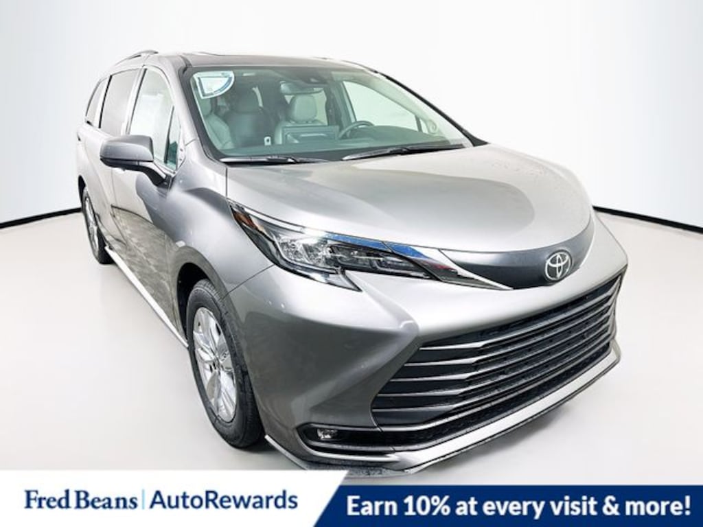 New 2026 Toyota Sienna XLE Van Passenger Van