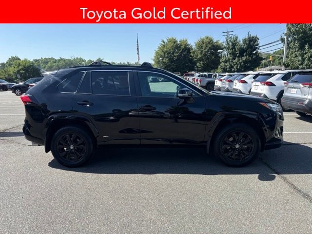 Certified 2022 Toyota RAV4 Hybrid SE SUV