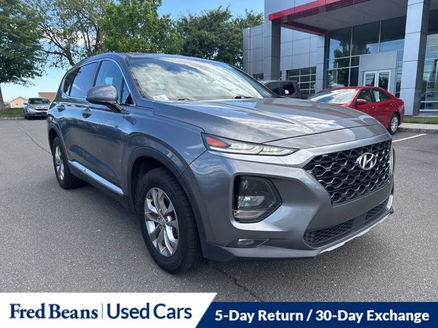 2019 Hyundai Santa Fe SEL 2.4's photo