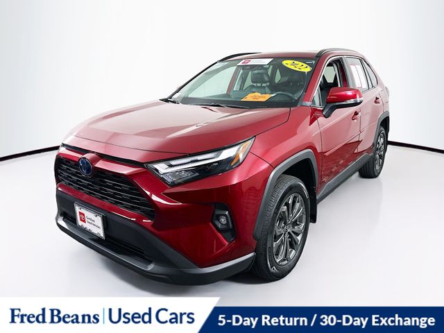 2022 Toyota RAV4 Hybrid XLE Premium photo 3