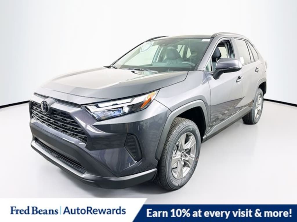 New 2025 Toyota RAV4 XLE SUV