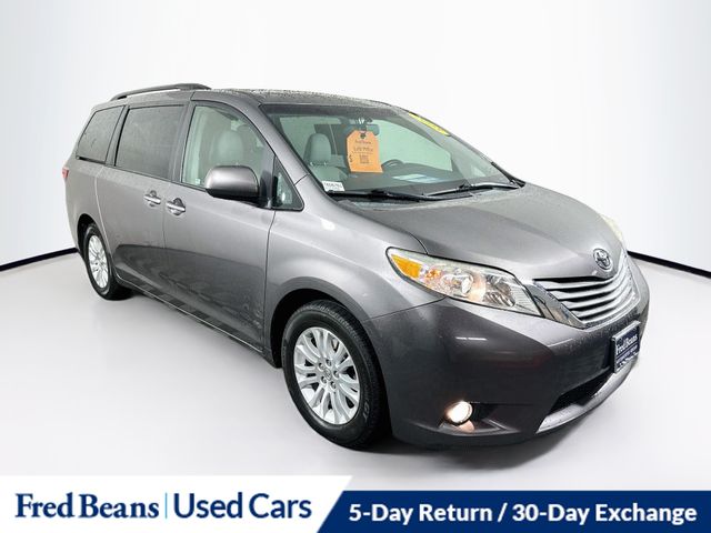 2015 Toyota Sienna Van 