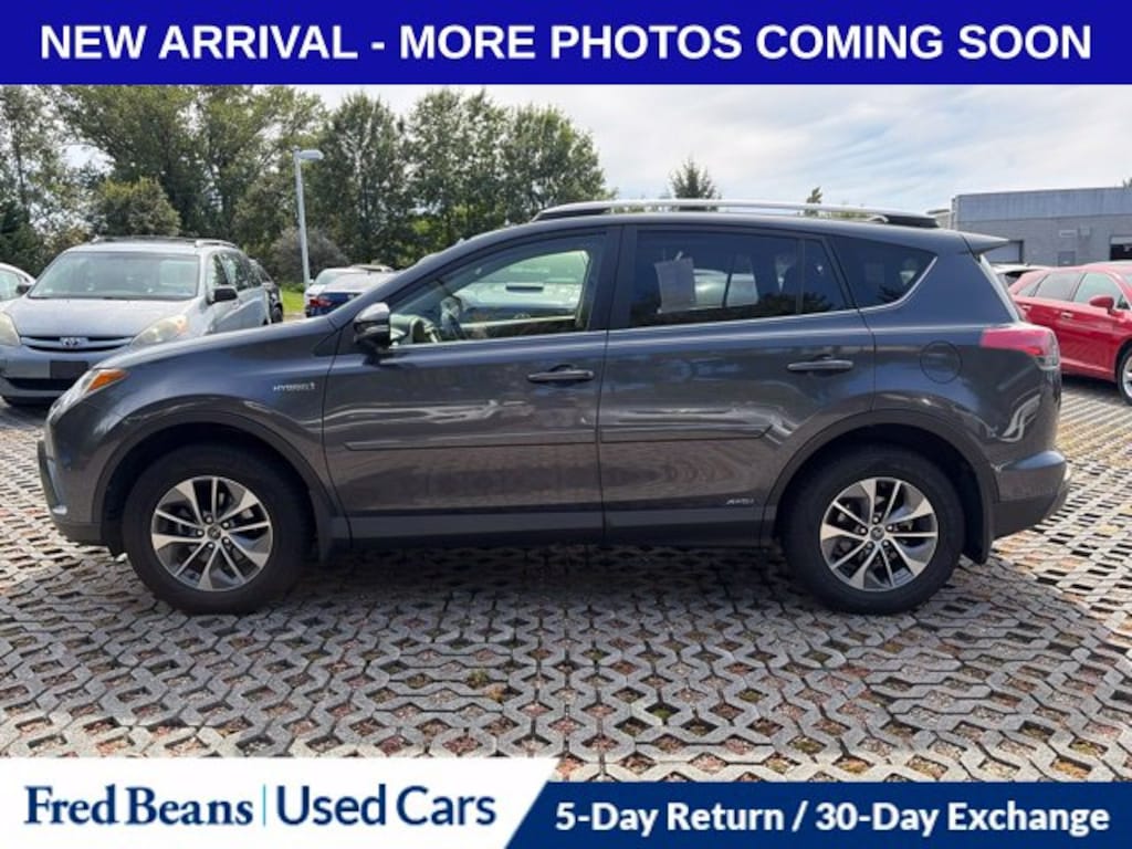 Used 2018 Toyota RAV4 Hybrid XLE SUV