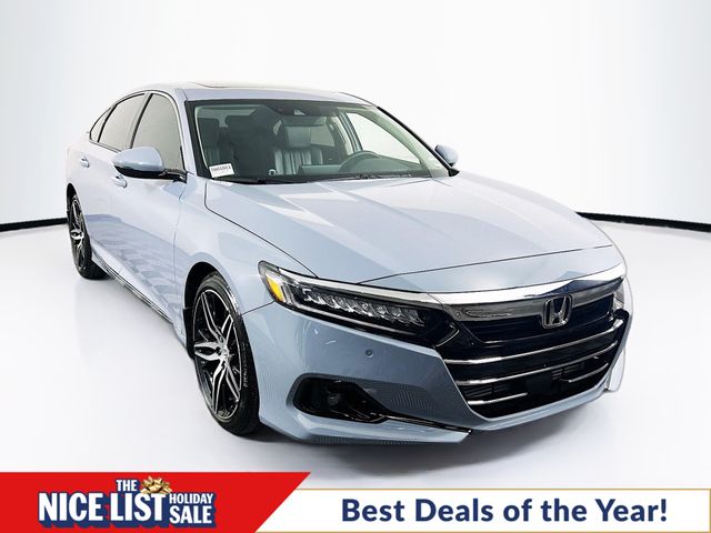 2021 Honda Accord Touring's photo
