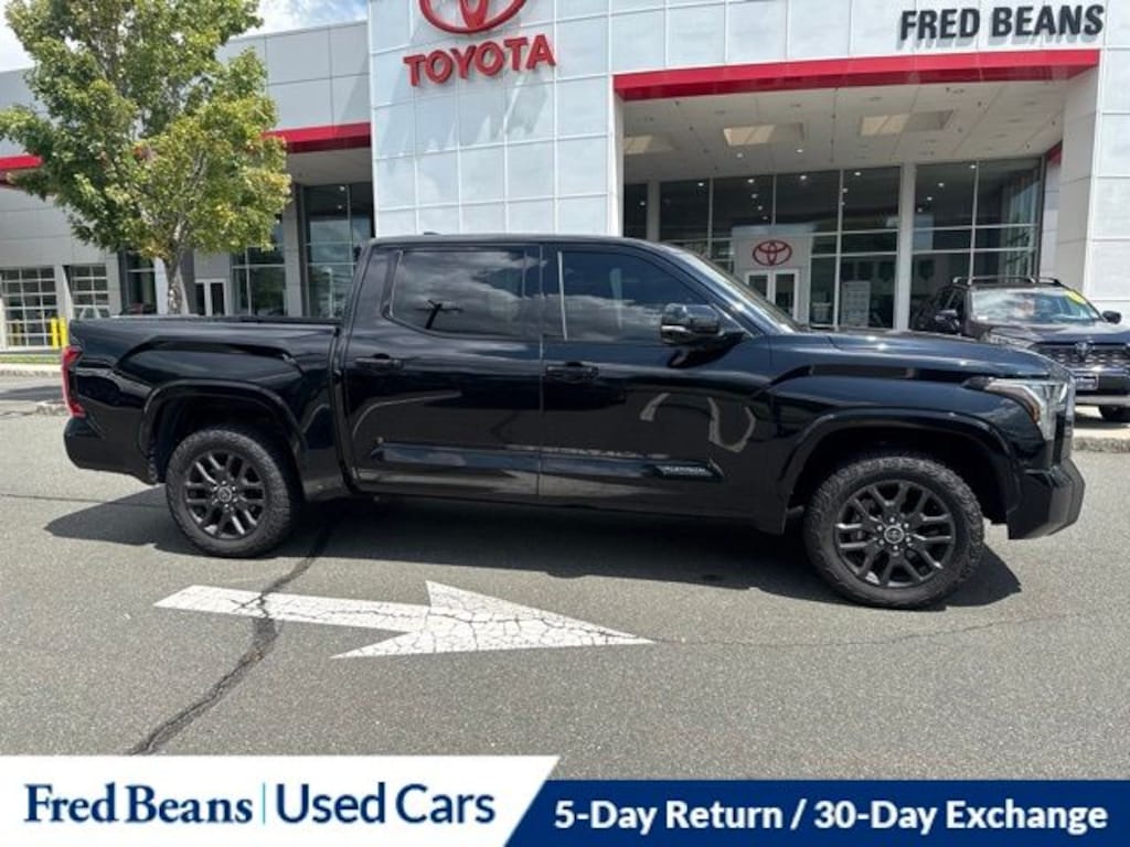 Certified 2023 Toyota Tundra Platinum 3.5L V6 Truck CrewMax