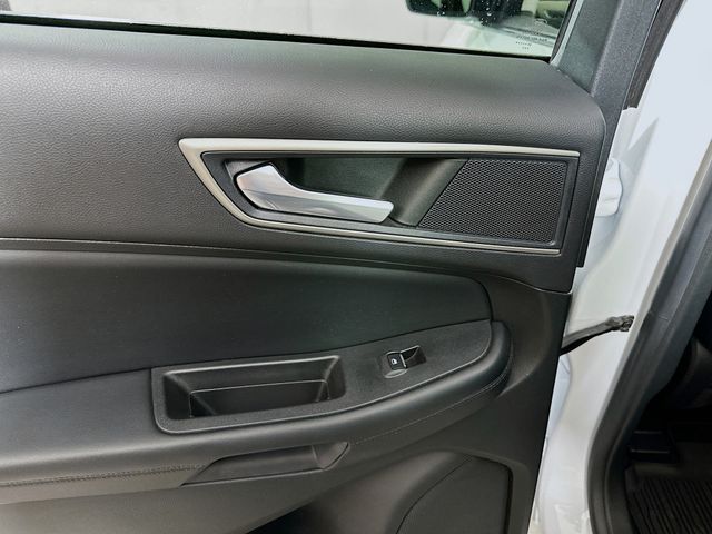 2022 Ford Edge SEL - Photo 24