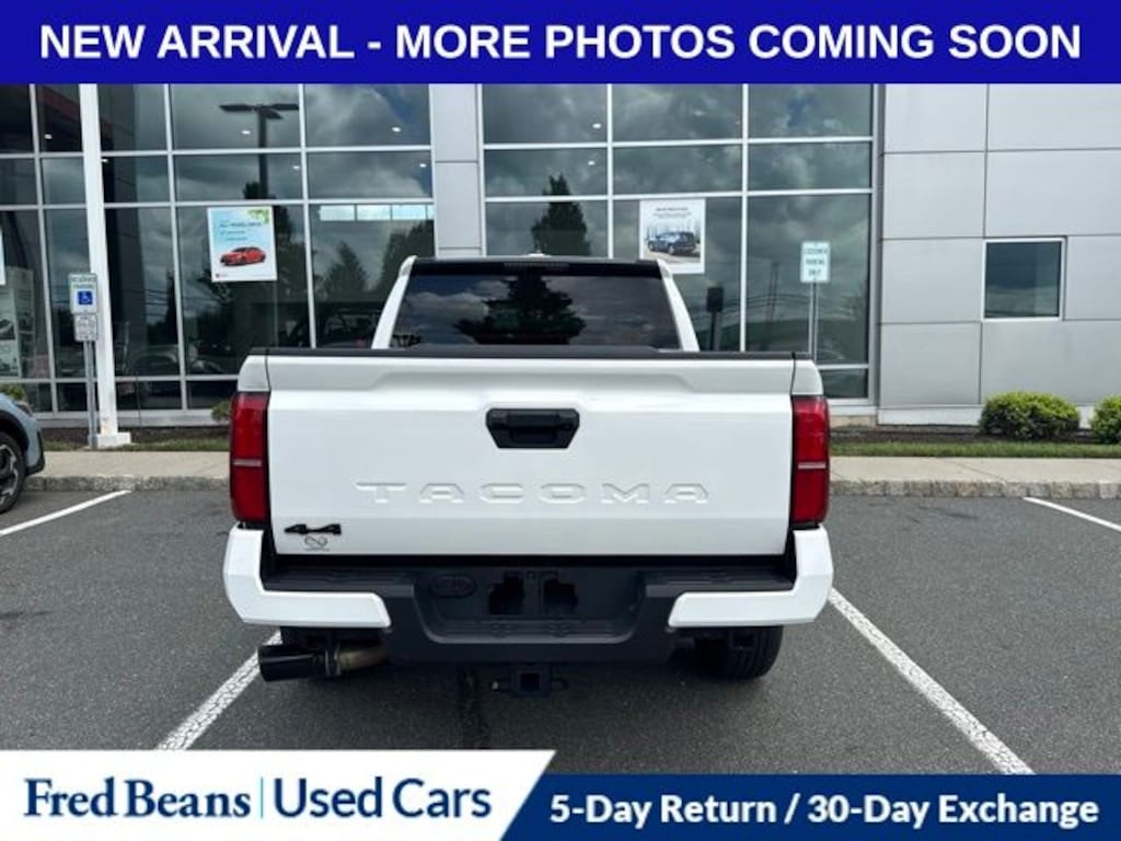 Used 2025 Toyota Tacoma SR5 Truck Double Cab
