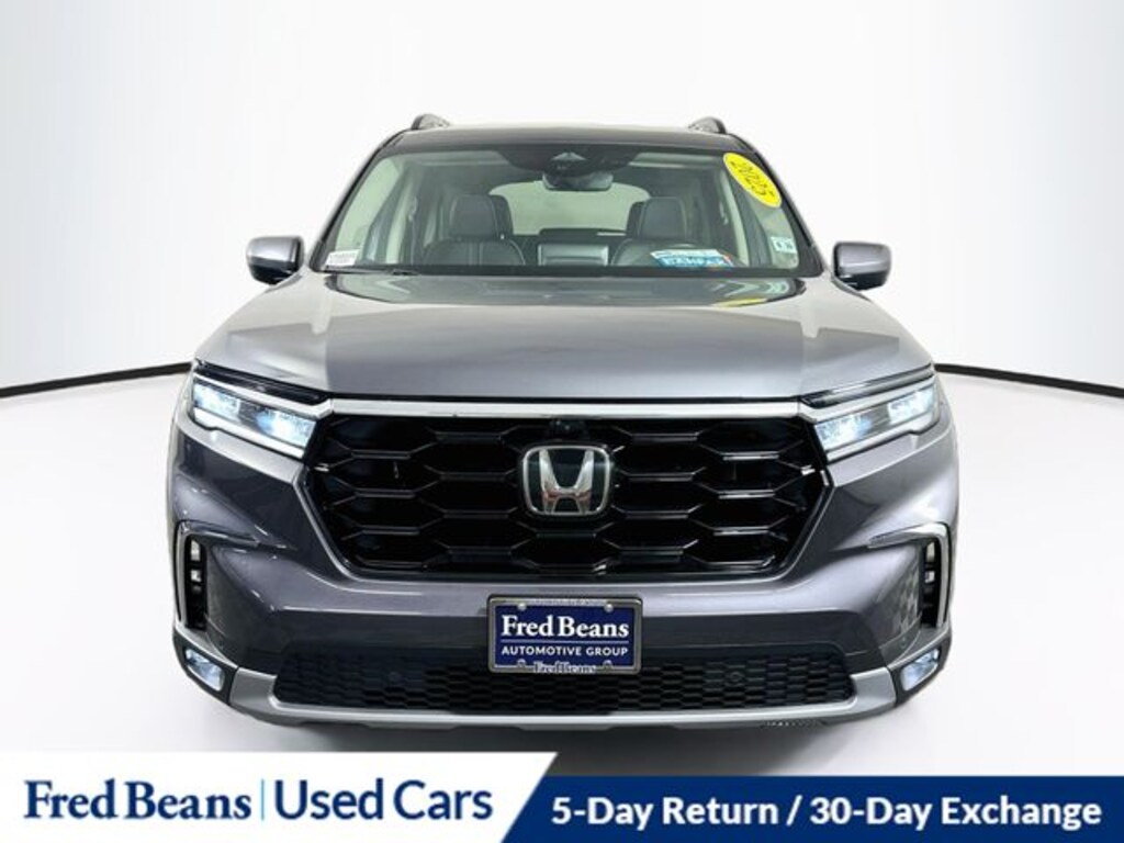 Used 2025 Honda Pilot Elite SUV