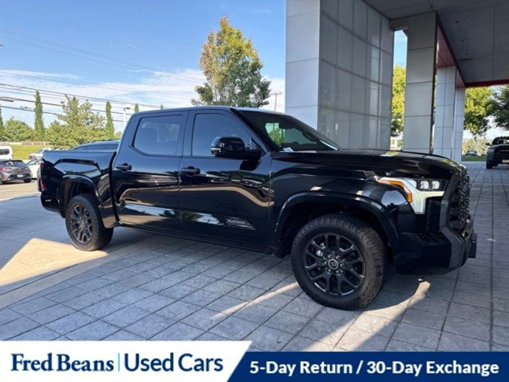 Used 2023 Toyota Tundra Platinum 3.5L V6 Truck CrewMax