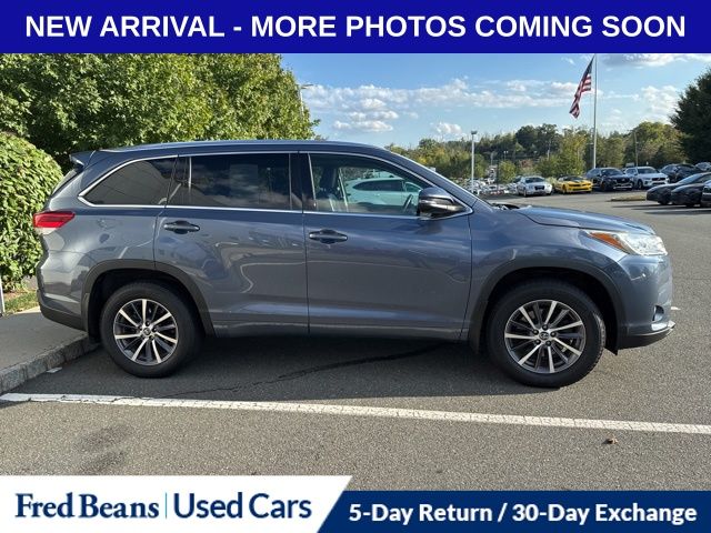 2018 Toyota Highlander XLE photo 2