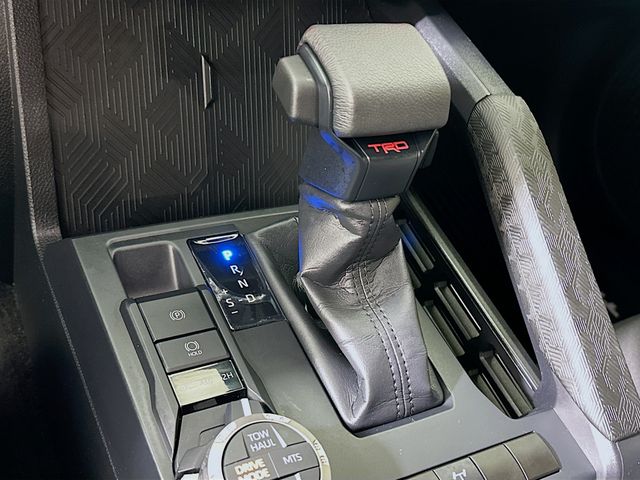 2025 Toyota Tacoma TRD Off Road - Photo 17