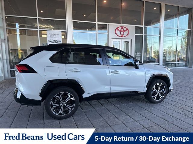 2023 Toyota RAV4 Prime XSE photo 4