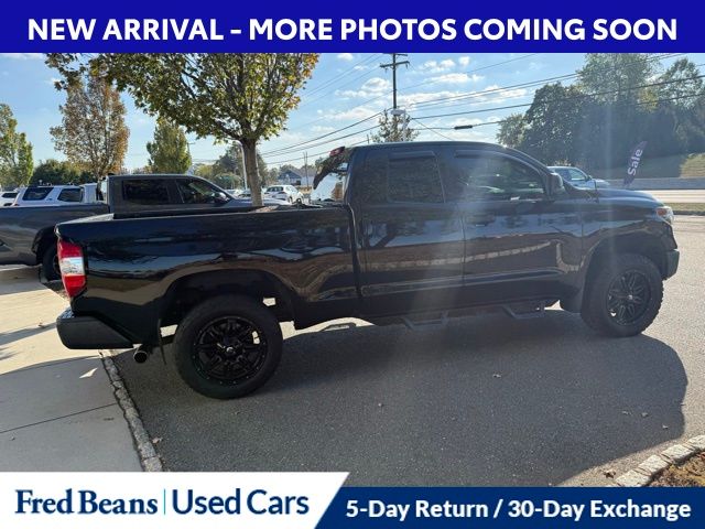 2018 Toyota Tundra SR Double Cab photo 2