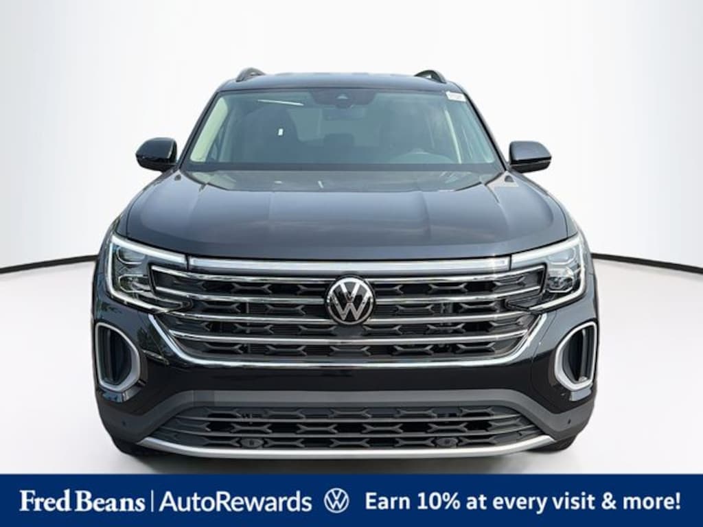 New 2026 Volkswagen Atlas SE w/Technology SUV