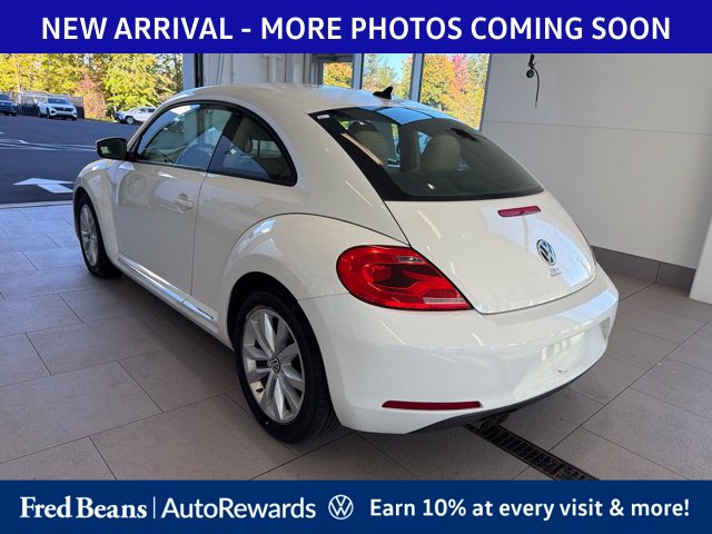 Used 2014 Volkswagen Beetle 2.5L Hatchback
